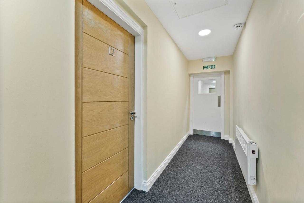 Central Leeds Gem - Parking - Sleeps 6 Διαμέρισμα Εξωτερικό φωτογραφία